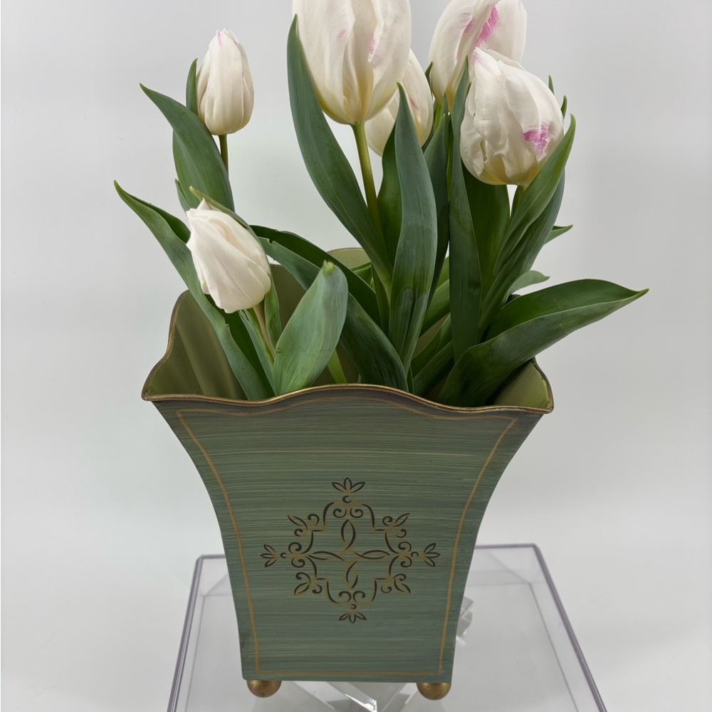 Southern Living At Home Large Gold/Green Scalloped Planter 10.5H x6.5W.